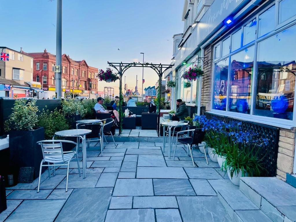 The Danescourt Hotel Blackpool Exterior photo